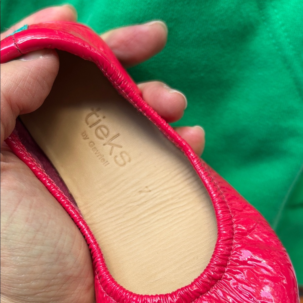 Tieks Mini Pop Pink Kids Shoes - Picture 6 of 11